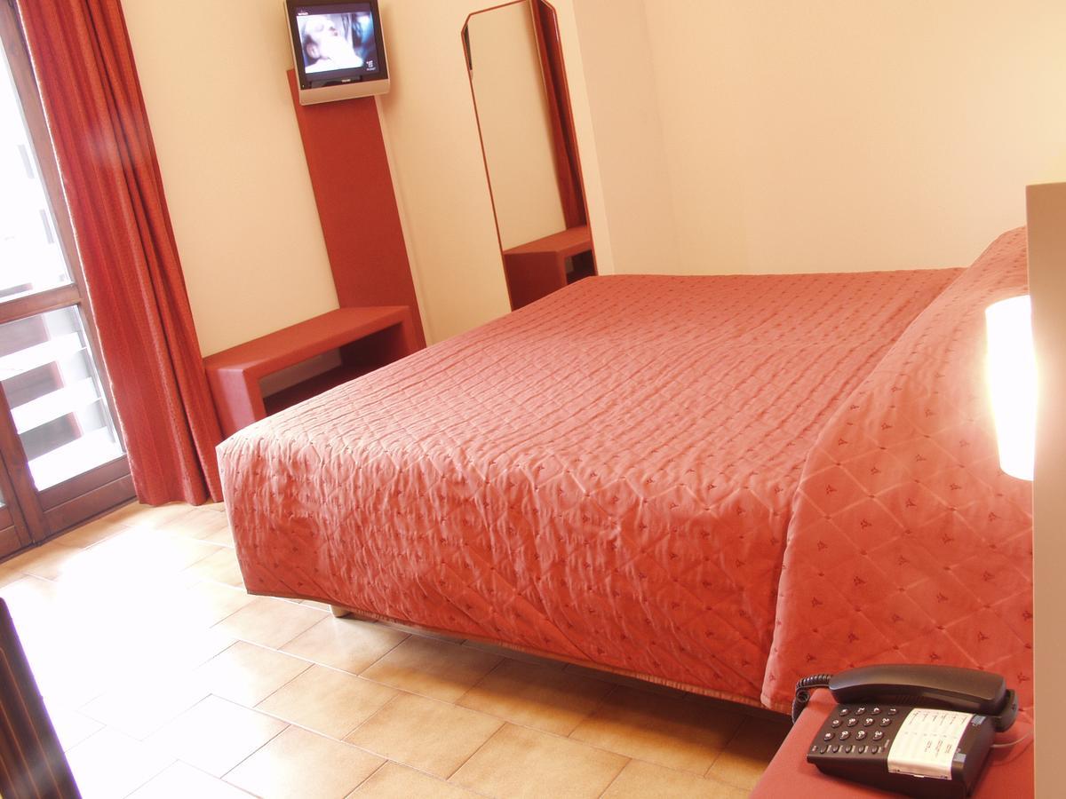 Euro Hotel Edolo Luaran gambar